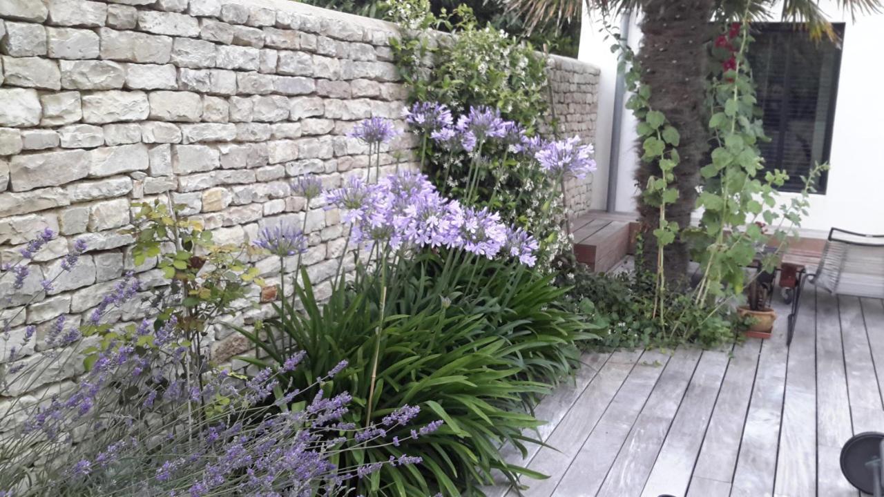 サン・マルタン・ド・レ Les Jardins De Clerjotte Bed & Breakfast エクステリア 写真